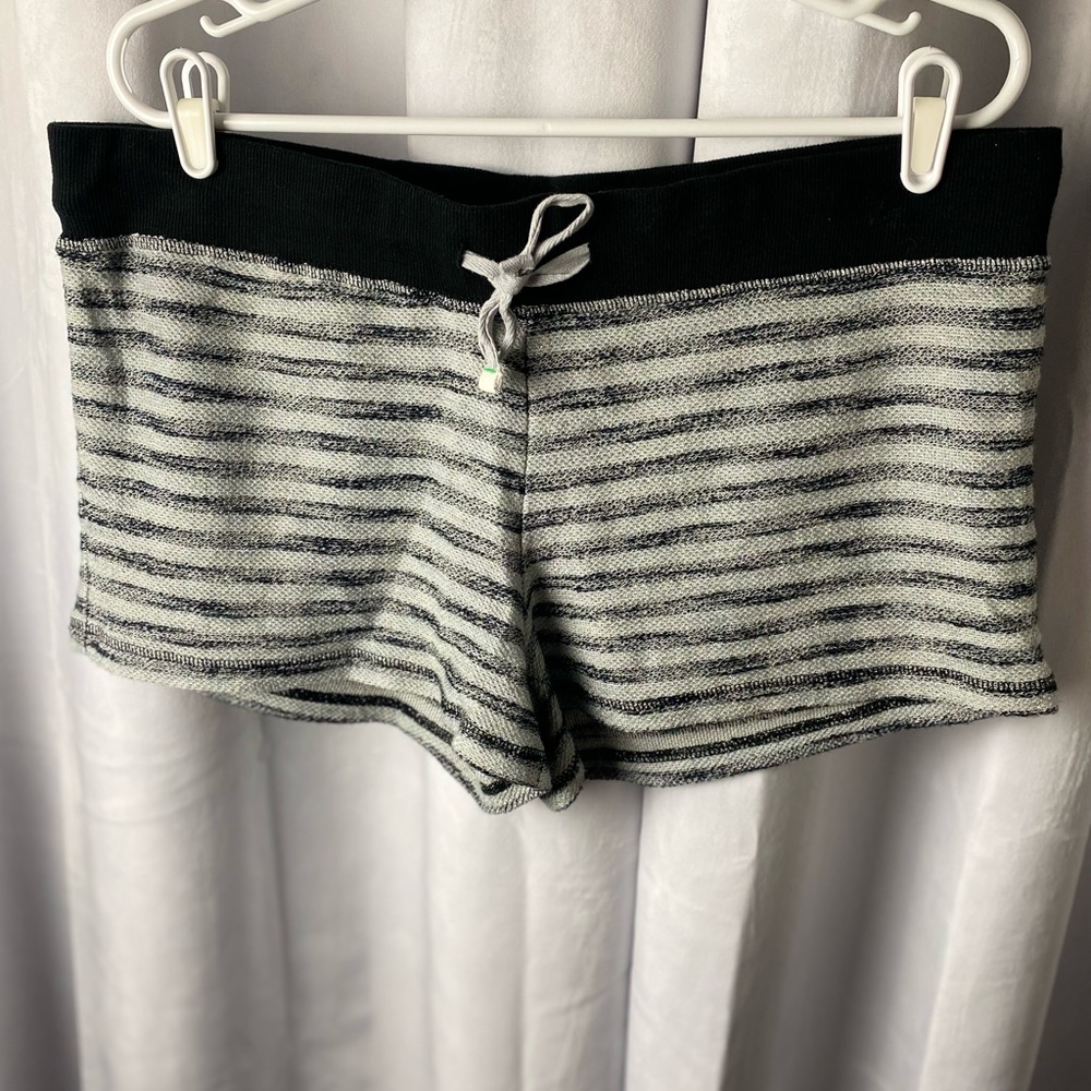 HONEYDEW short shorts.